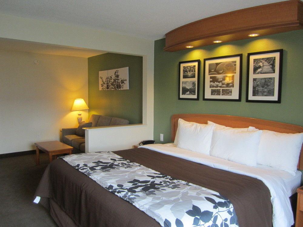Clarion Pointe Albemarle Hotel Luaran gambar