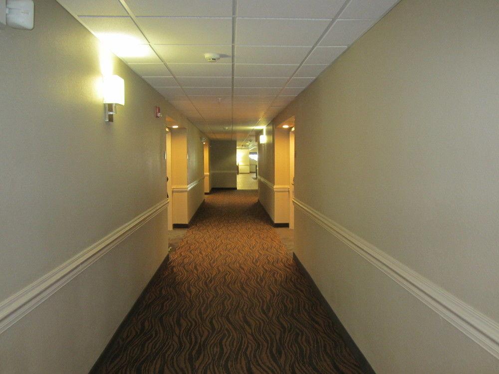 Clarion Pointe Albemarle Hotel Luaran gambar