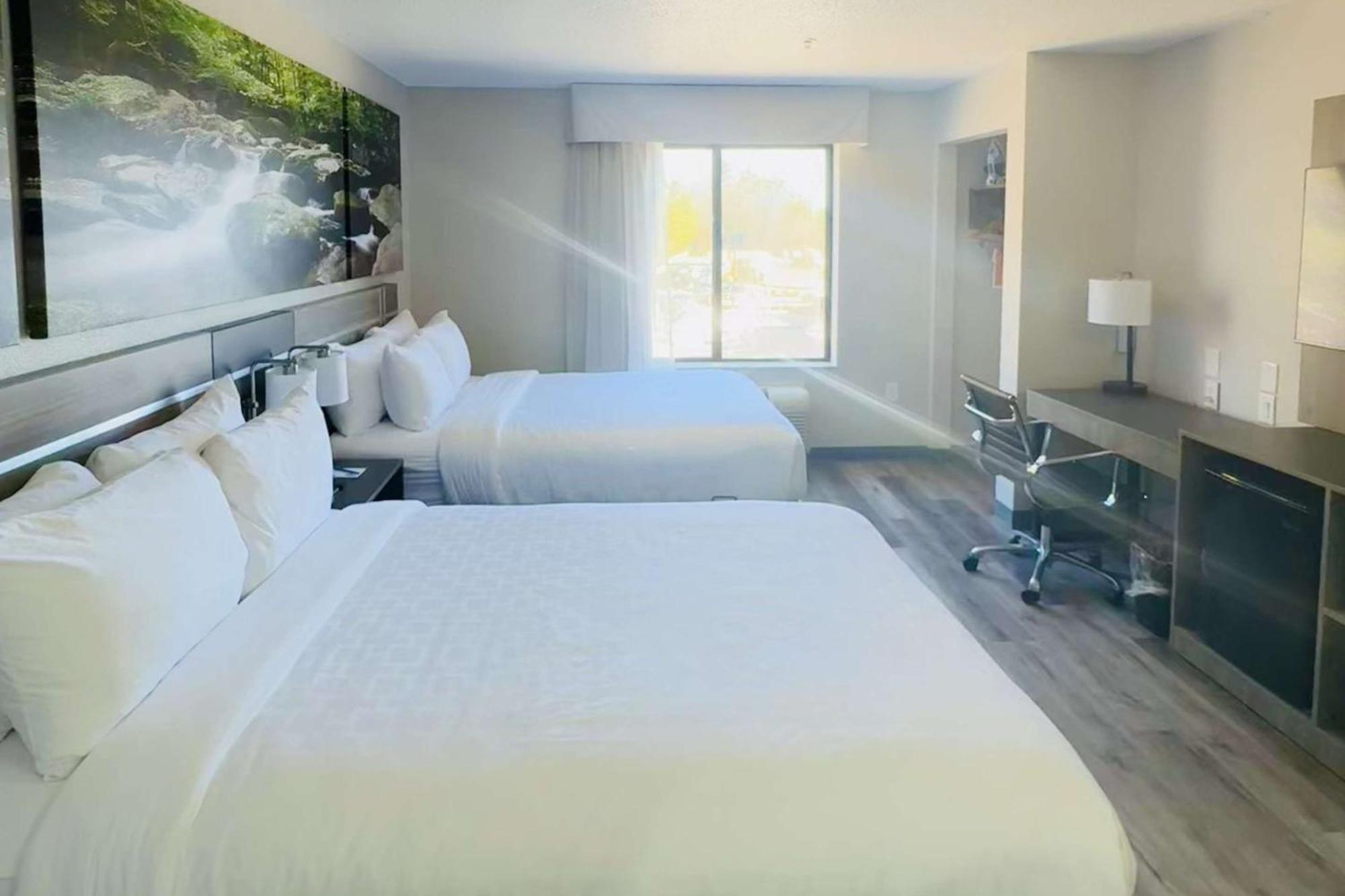 Clarion Pointe Albemarle Hotel Luaran gambar