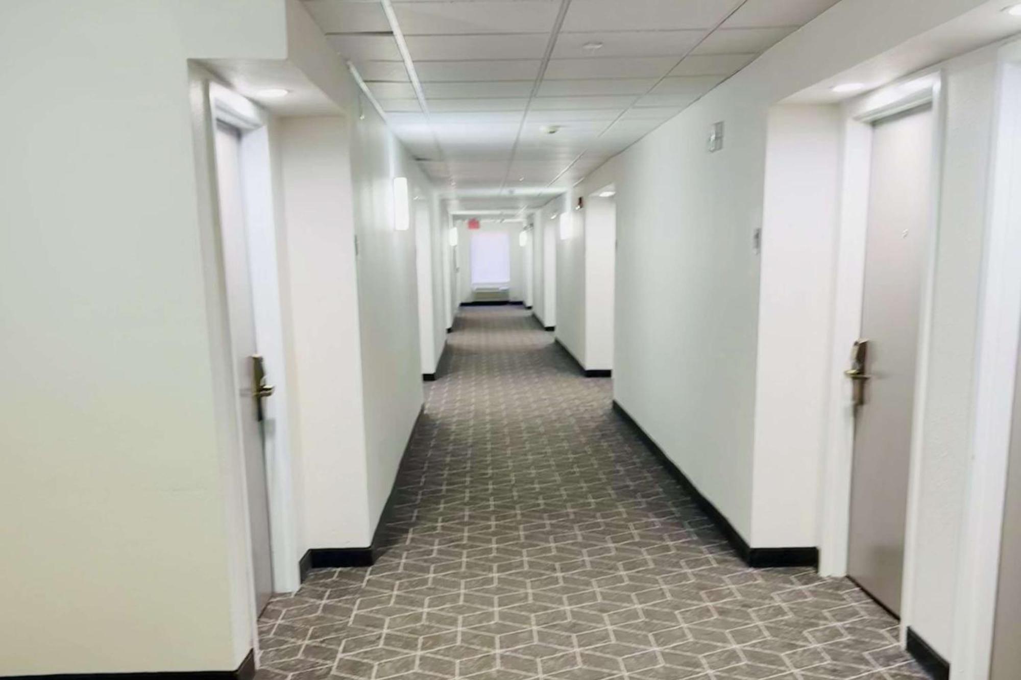 Clarion Pointe Albemarle Hotel Luaran gambar