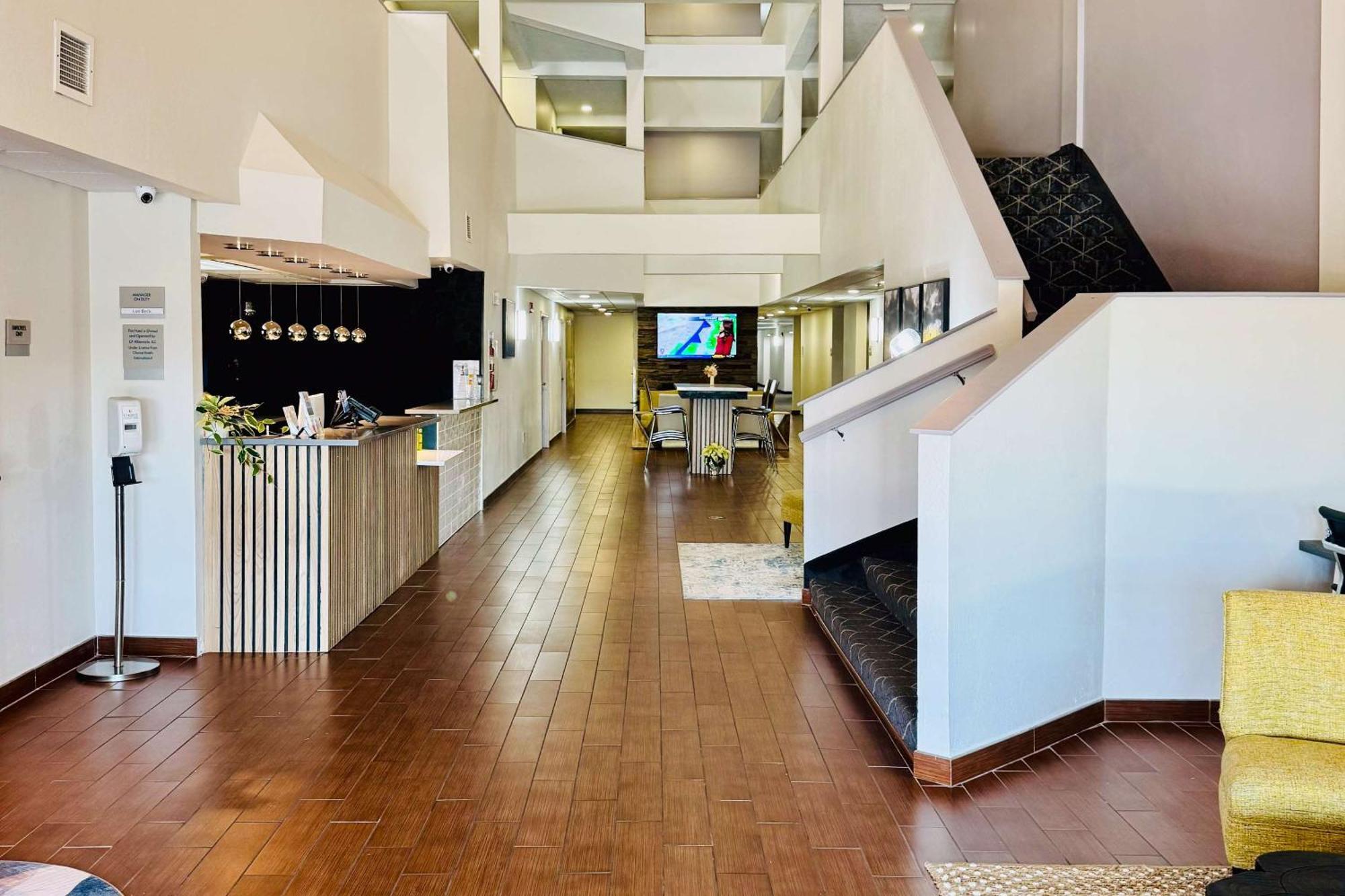 Clarion Pointe Albemarle Hotel Luaran gambar