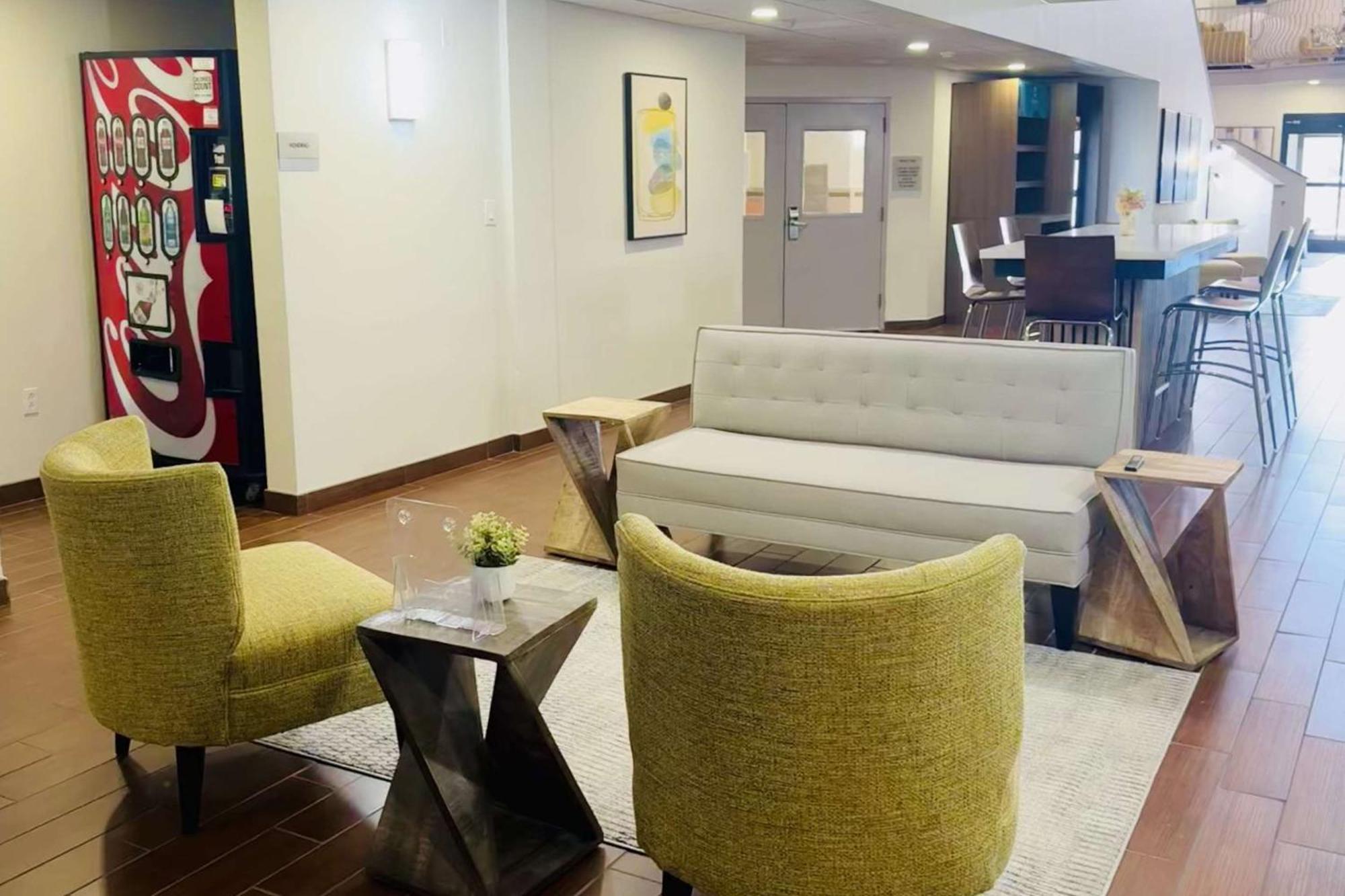Clarion Pointe Albemarle Hotel Luaran gambar