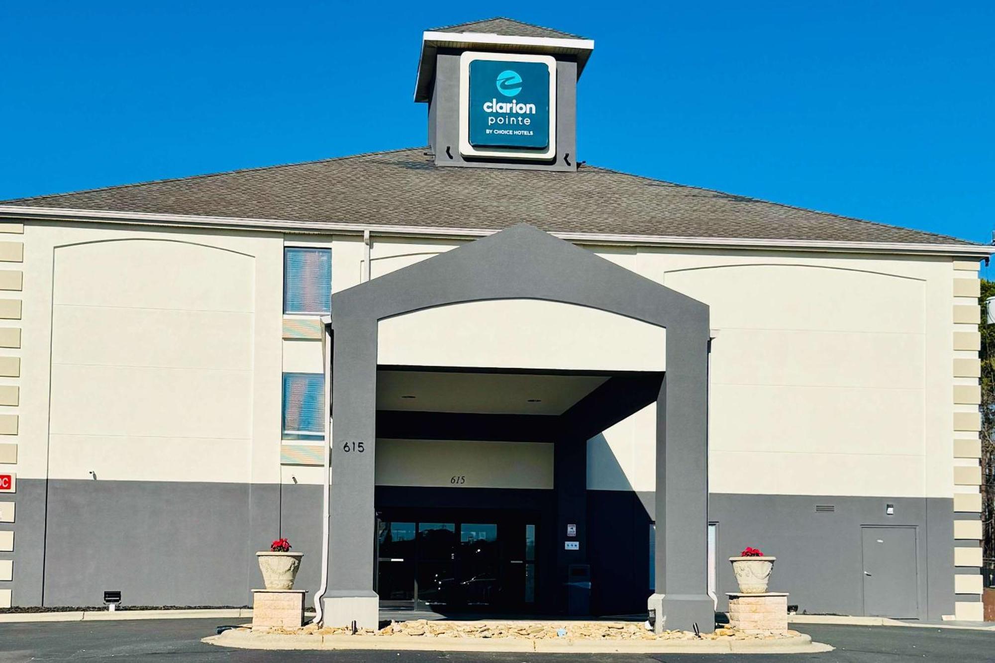 Clarion Pointe Albemarle Hotel Luaran gambar
